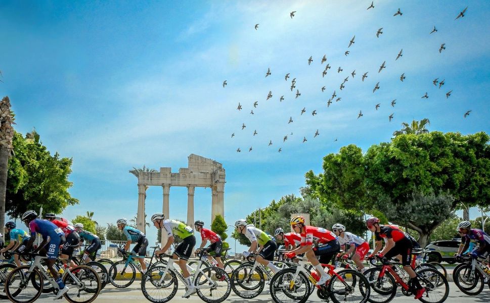 5 kıta ve 32 ülkeden bisikletçi Mersin'de buluşacak