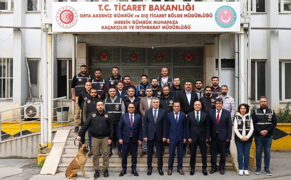 Mersin Limanı’nda zehir tacirlerine darbe