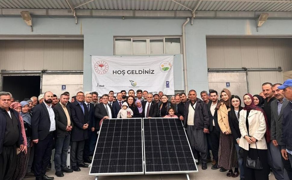 Hayvancılıkla uğraşan üreti̇ci̇lere yöneli̇k önemli̇ destek