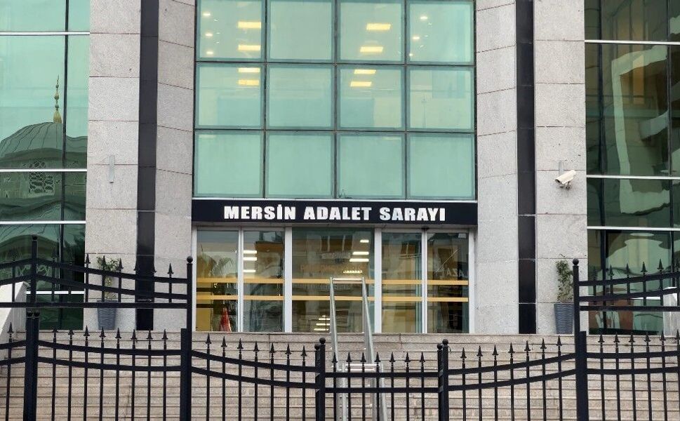 Mersin merkezli 8 ilde FETÖ operasyonu: 43 gözaltı