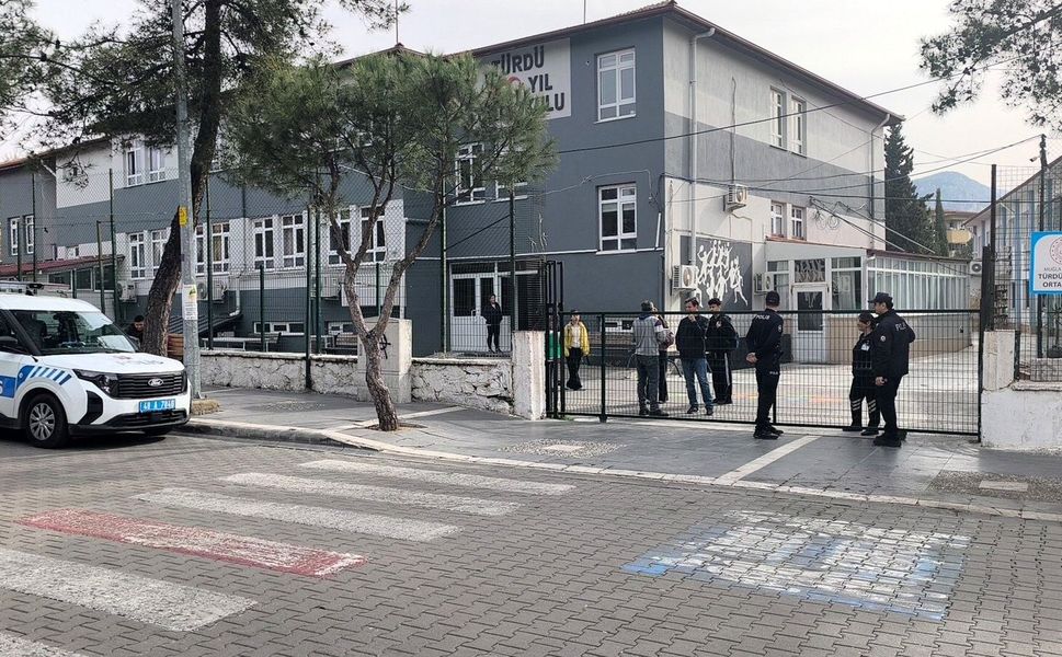 Mersin Aile Platformu ve Sokak Psikologlarından temiz ekran çağrısı