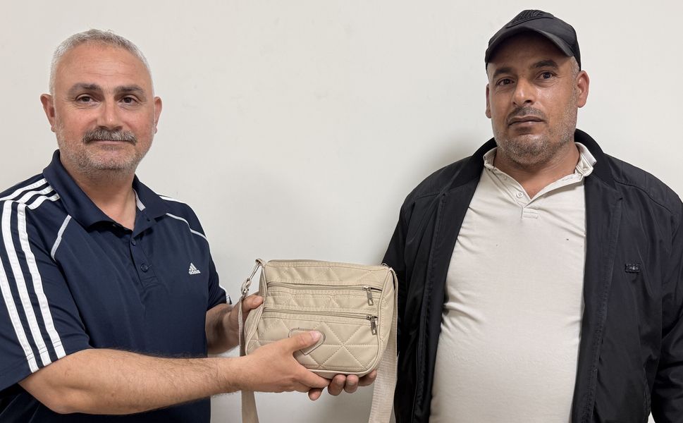 Tarsus’ta duyarlılık örneği: Bulduğu serveti teslim etti