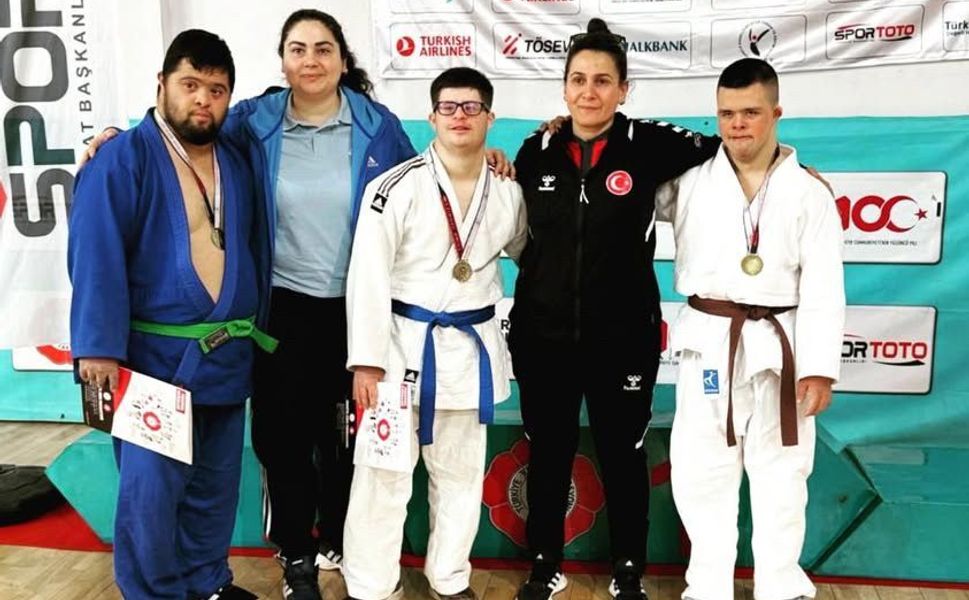 Mersin’den Dünya sahnesine