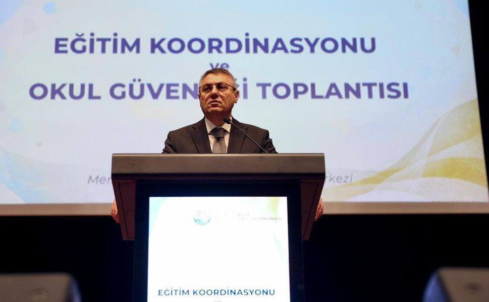 Vali Toros: "Okul güvenliği, milli bir sorumluluktur"