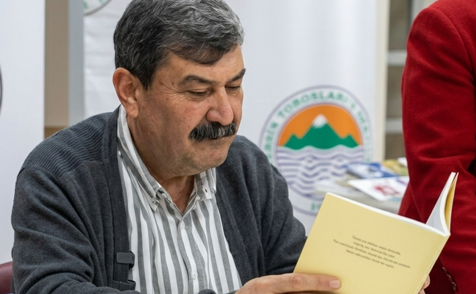 Selçuklar okuma salonunda edebiyat buluşması