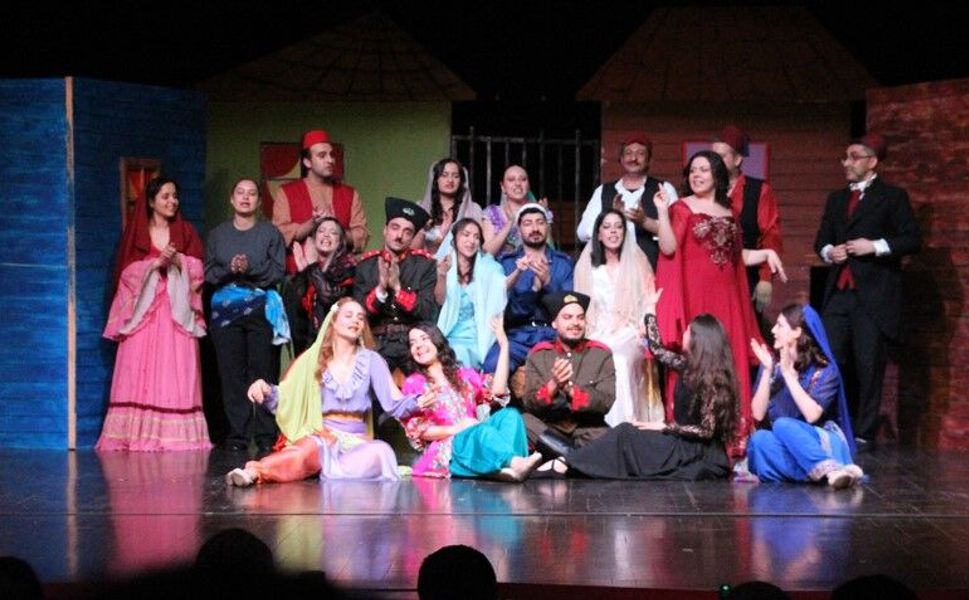 Mersin'de “Şekerpare” adlı tiyatro oyununa büyük alkış