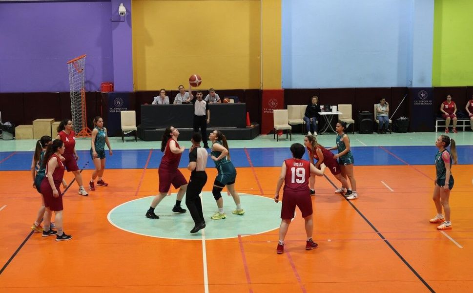 YURTLİG basketbol müsabakaları tamamlandı