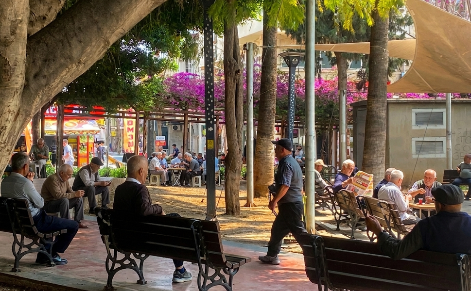 Emekli ikramiyesi tartışma yarattı: “4 bin lira yetersiz” tepkisi