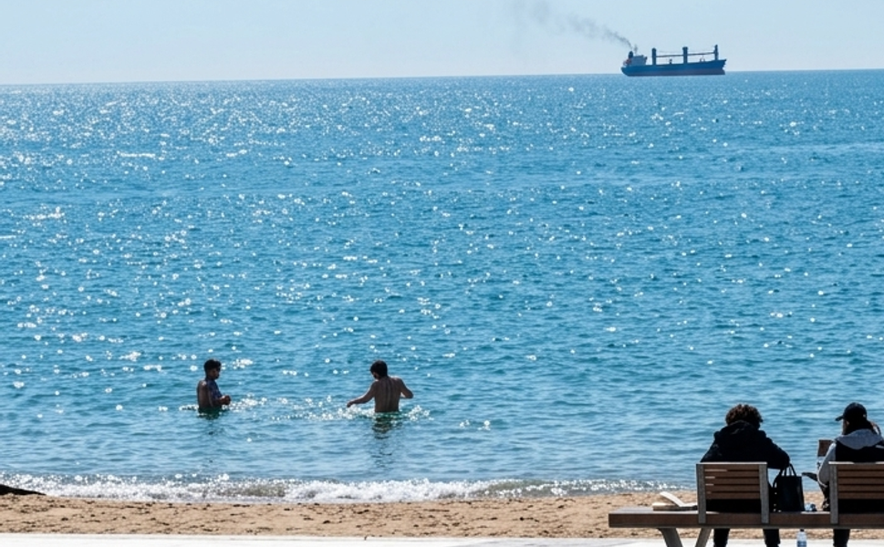 Mersinliler yaz sezonunu erken açtı