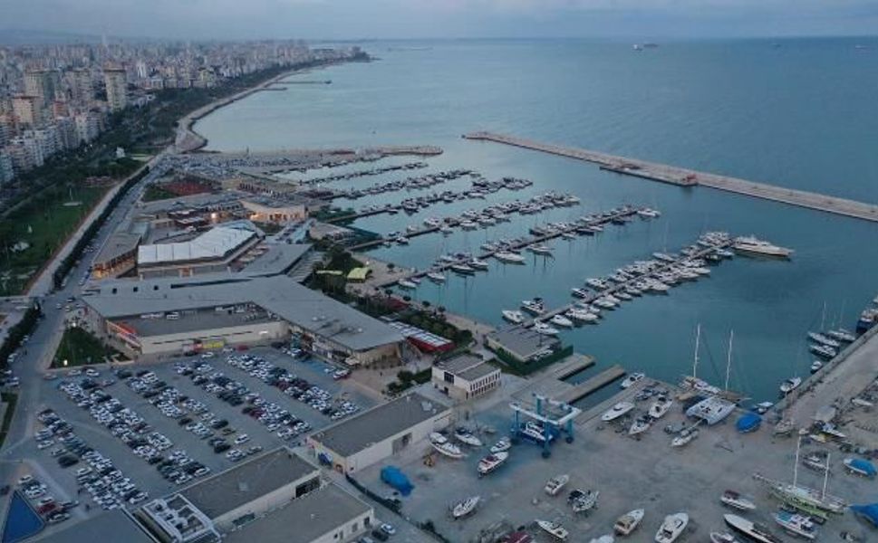Marina otopark ücretlerine vatandaştan tepki