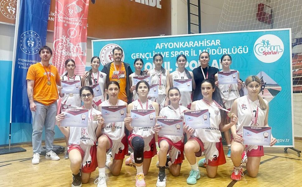 Mersin Bilimkent Koleji Türkiye’nin en iyi 8 takımı arasında