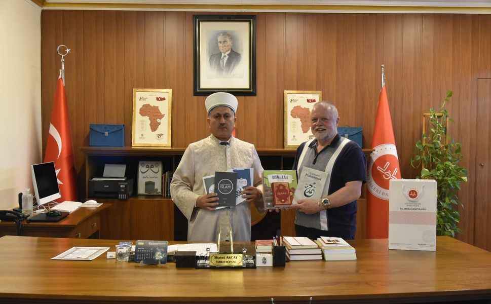 Antony İslamiyet’i seçti: İsa ismini aldı, müftülükte ihtida merasimi düzenlendi