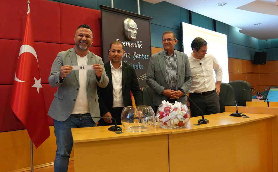 Tarsus’ta köyler arası futbol heyecanı