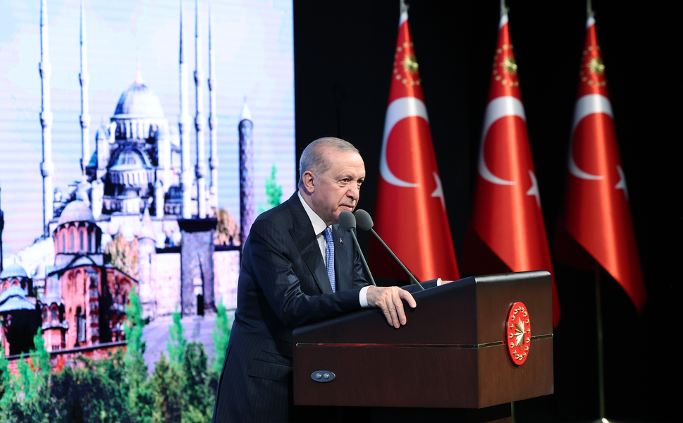 Cumhurbaşkanı Erdoğan: İyilikte yarışanları desteklemeye devam edeceğiz