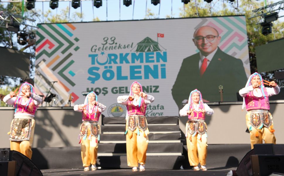 Erdemli’de Türkmen Şöleni’nde kültür ve kardeşlik buluşması