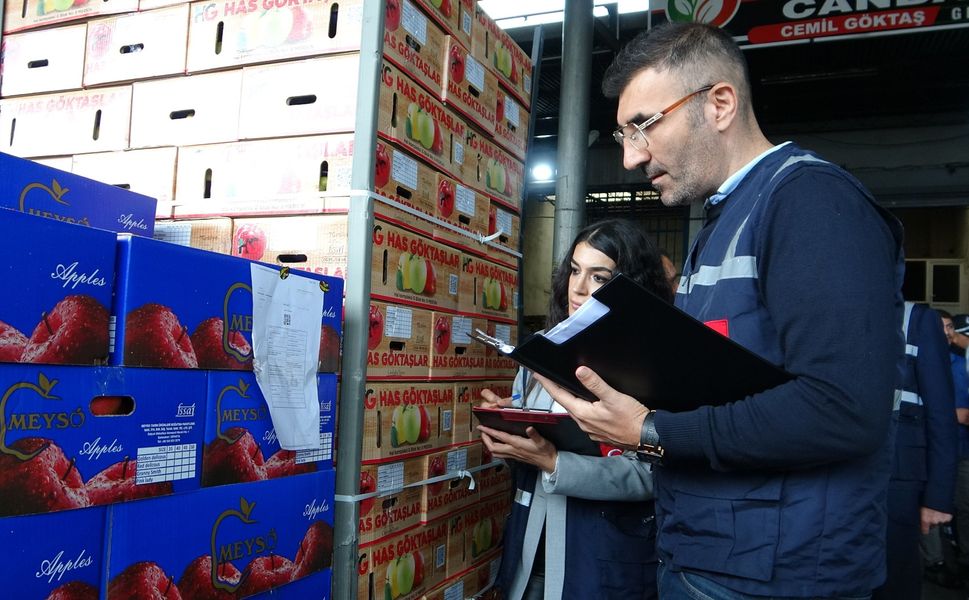 Mersin’de fahiş fiyata karşı hal denetimleri sürüyor