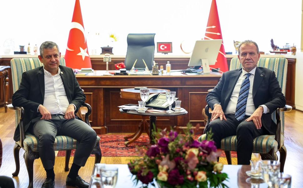 Seçer: “Bu zor günlerde partimizin yanında olmak zorundayız”