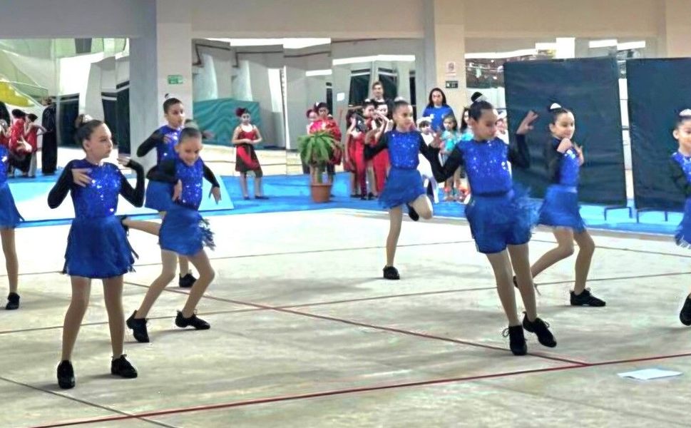 Okul sporları dans şov il birinciliği tamamlandı