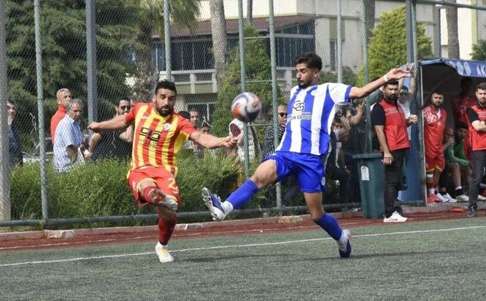 Zirvede Karacailyas temiz, Akdeniz Belediye hırçın