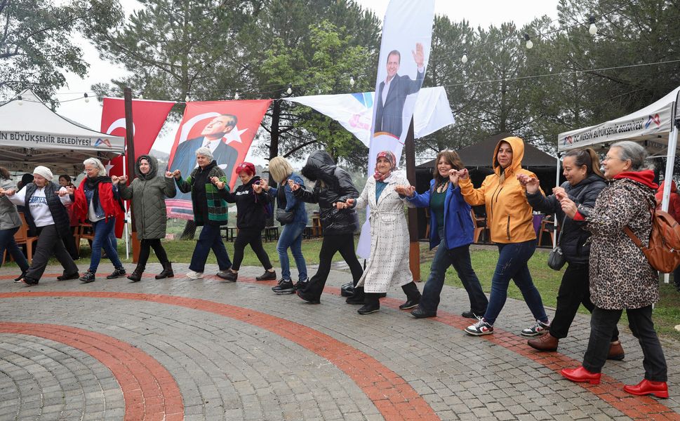 Mersin'de Hıdırellez coşkuyla kutlandı