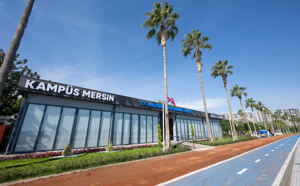 Mersin’de gençlik ve kariyerin yeni adresi kapılarını açıyor