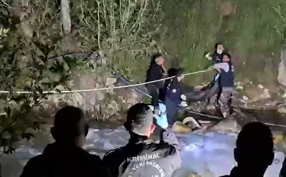 Yüzme keyfi faciaya döndü genç adam şelalede can verdi