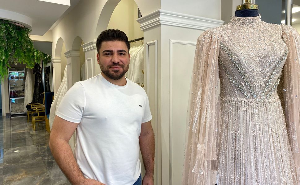 Gelinlik fiyatları 100 bin liraya kadar çıkıyor