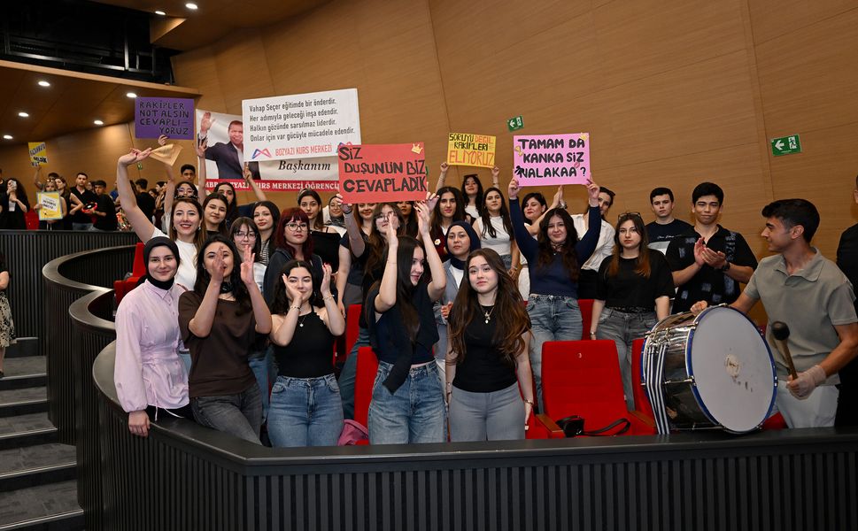 Mersin Büyükşehir Belediyesi'nden öğrencilere motivasyon etkinliği
