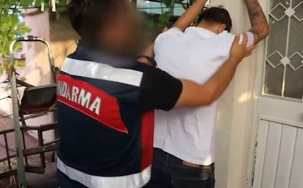 Mersin’de siber dolandırıcılık çetesine darbe