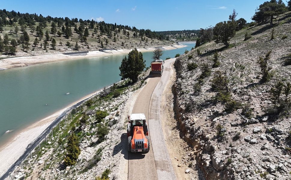 Erdemli’de 3,5 kilometrelik grup yolu hizmete açıldı
