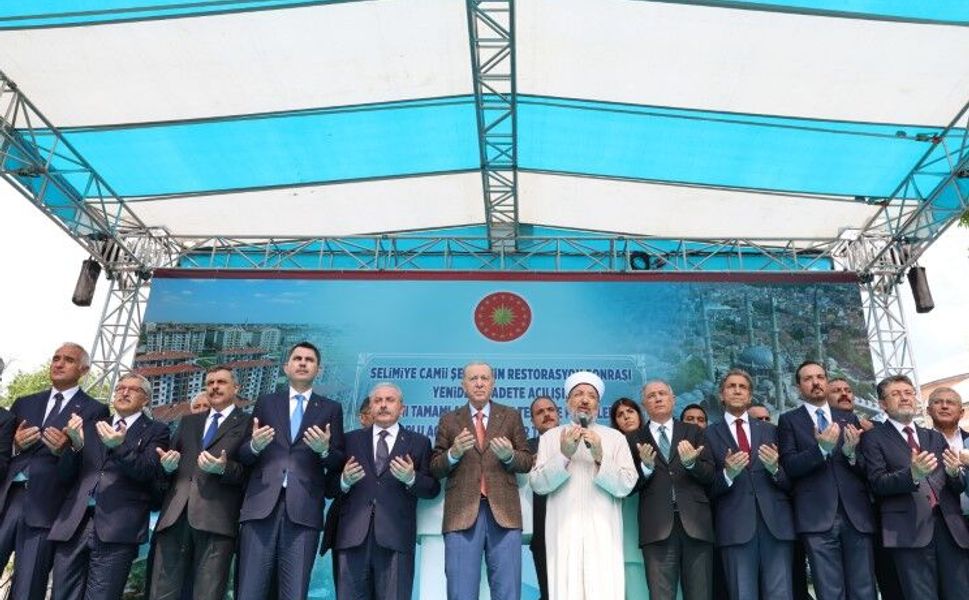 Selimiye Camii restorasyon sonrası yeniden ibadete açıldı