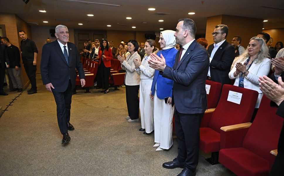 Kayyıma karşı olmak temel ilkelerimizin gereğidir