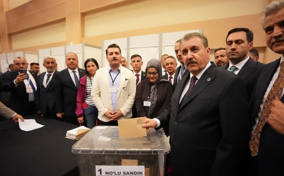 Destici, BBP Genel Başkanlığı’na yeniden seçildi