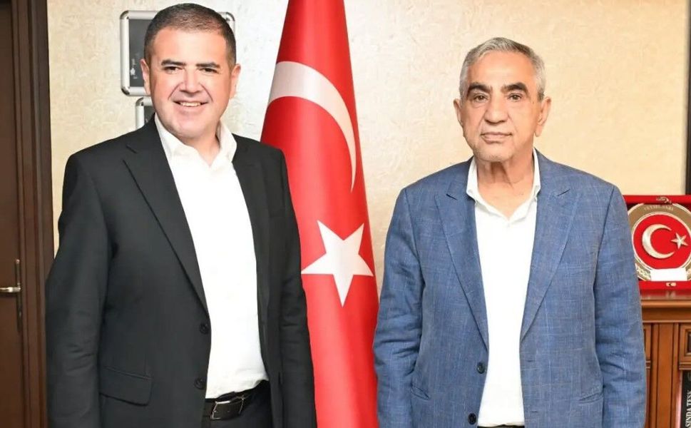 Başkan Tuncer’den Veysel Sarı’ya tebrik ziyareti