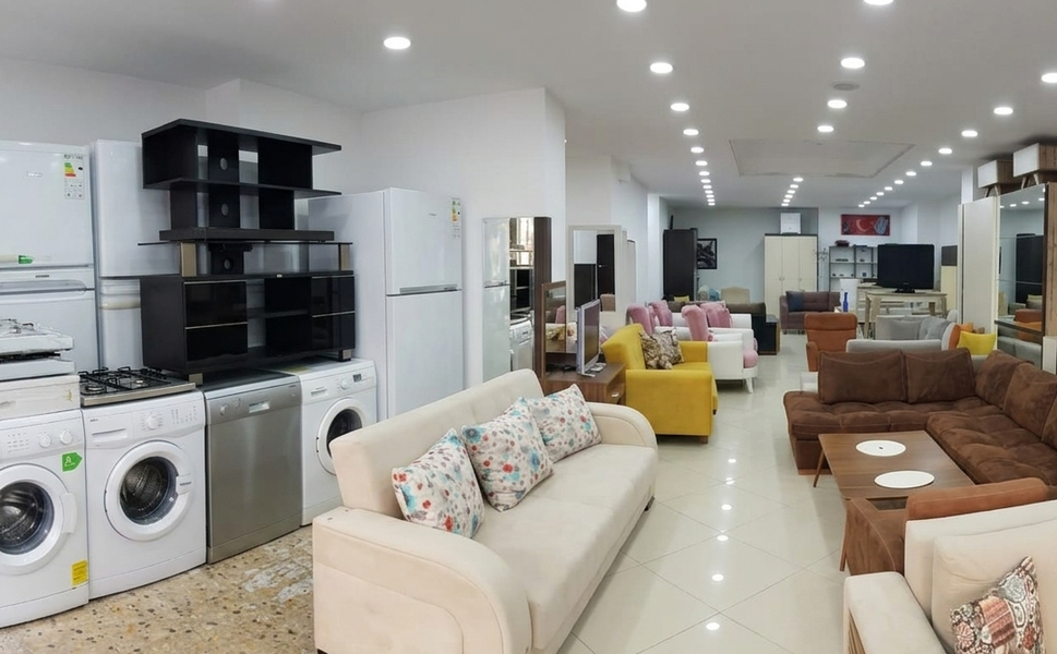 Mersin’de ikinci el eşya pazarı hareketlendi