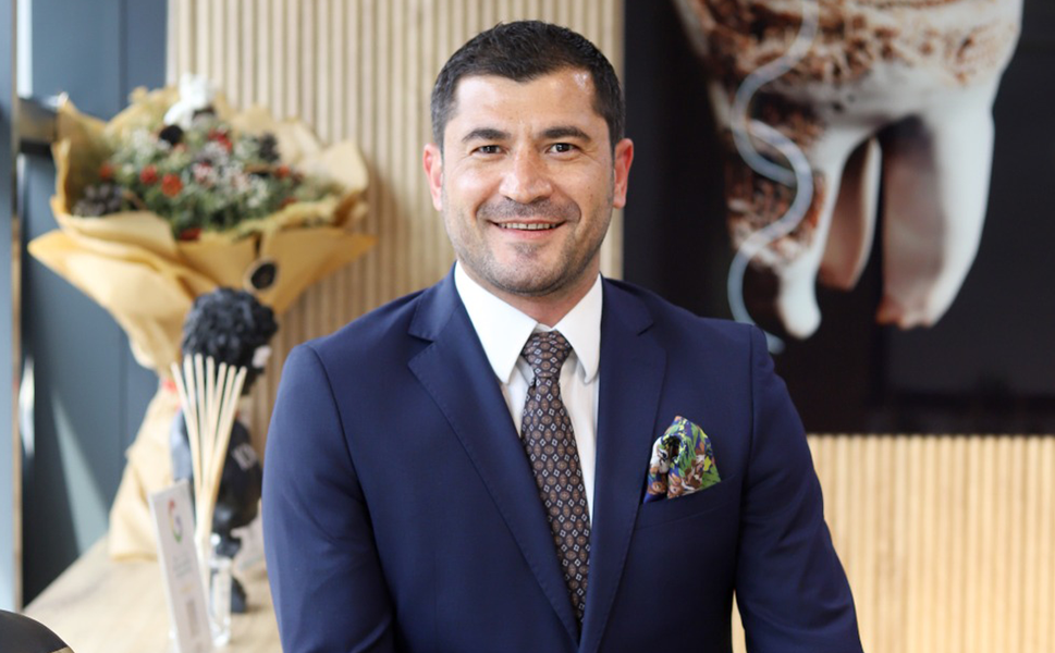 Gülüş tasarımında estetik kadar sağlık da ön planda