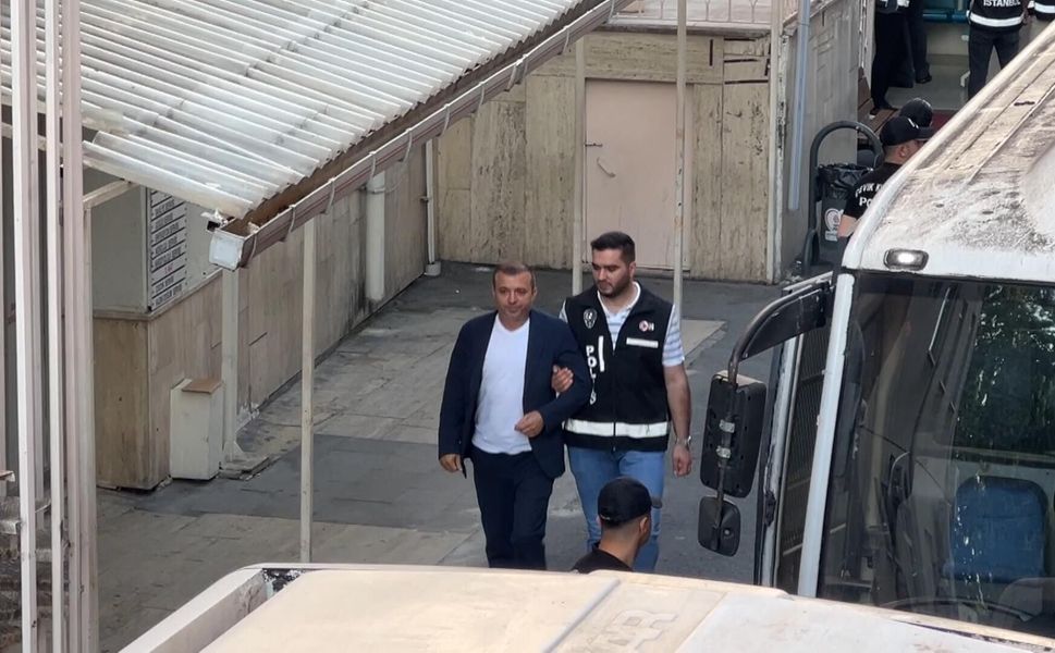 Silivri Belediyesi'nde Başkan Balcıoğlu dahil 10 tutuklama