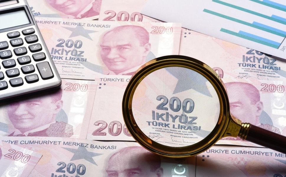 Ticaret ve perakende satış hacmi nisan ayında vites küçülttü