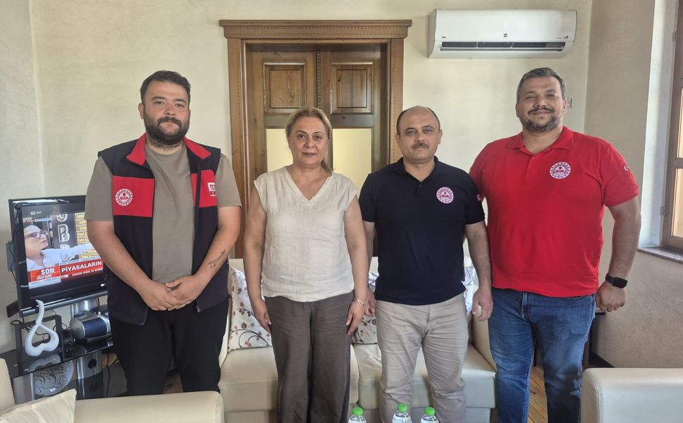 112 Acil Çağrı Merkezi ekibinden Çukurova Gazetesi'ne ziyaret