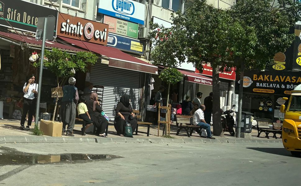 Bank var, durak Yok