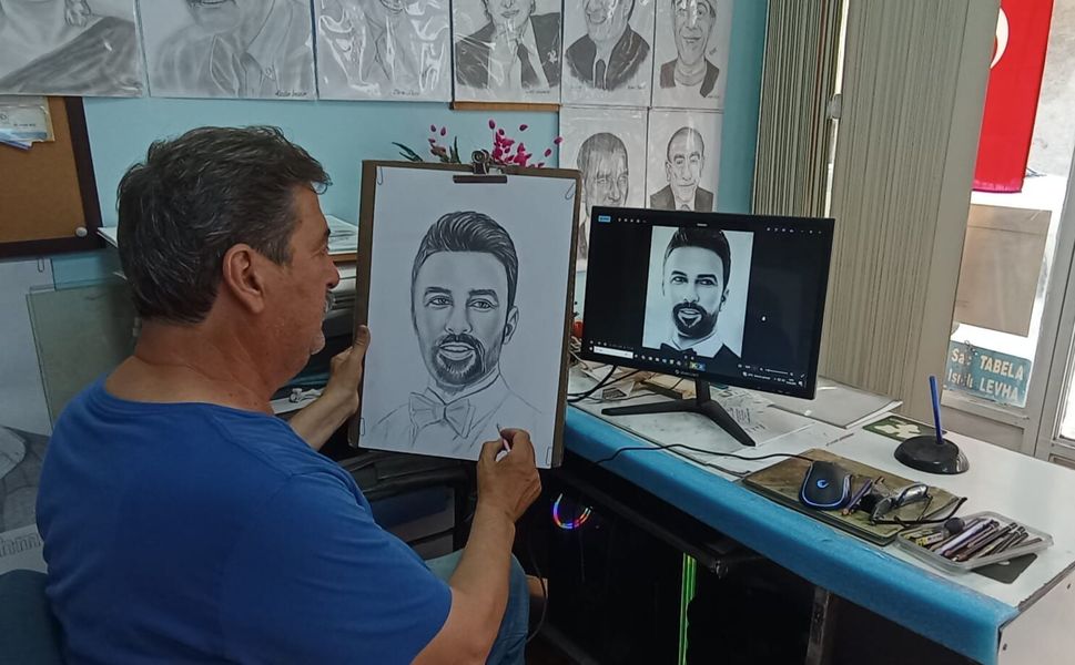 Reklam tabelalarından sanat eserlerine