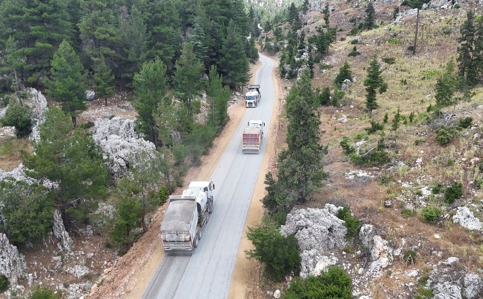 Mersin Büyükşehir, Gülnar’ın 50 yıllık yol sorununu çözdü