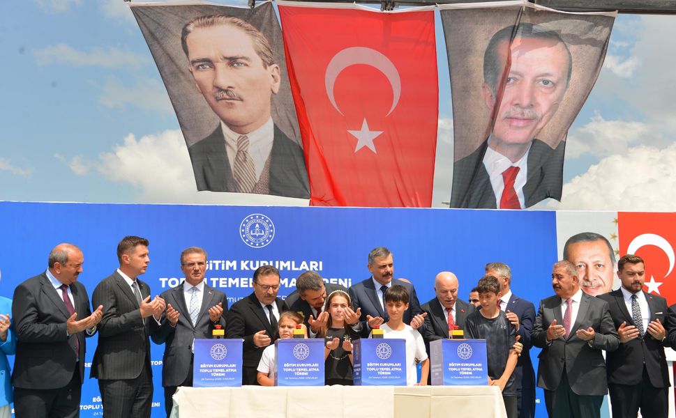 Tekin: Özel okulda insani olmayan koşulda çalıştırılan varsa bana başvursun