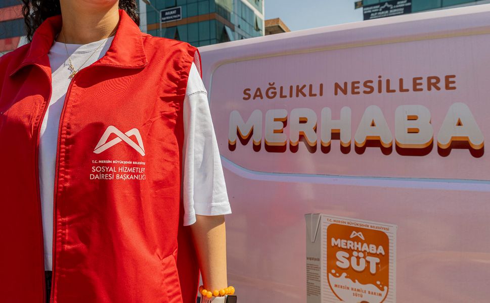 2021’den bu yana 98 bin paket süt dağıtıldı