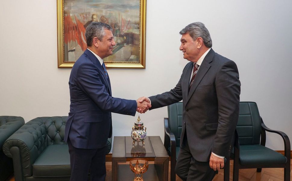 Cengiz Gökçel, Yeni Parti'nin Mersin kurucu kadrosunu açıkladı