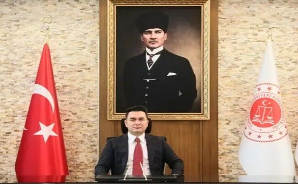 Mersin Cumhuriyet Başsavcısı Yasin Emre görevine başladı