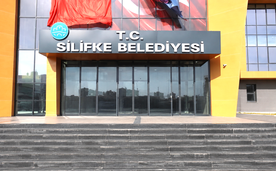 Alkollü yakalanan belediye personeli işten çıkarıldı