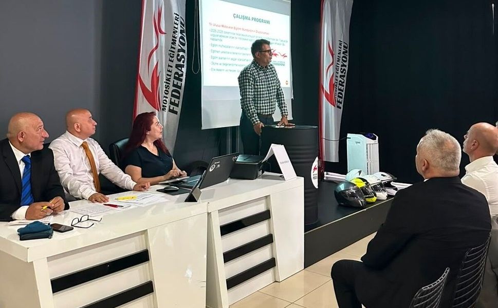 Motosiklet Eğitmenleri federasyon çatısı altında birleşti