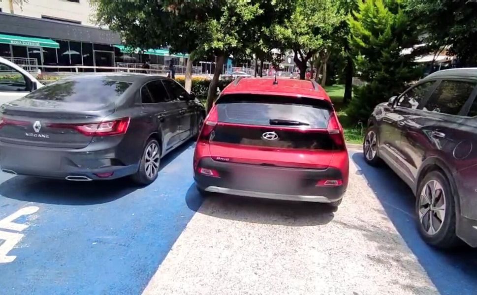 Mersin'de hatalı park denetimi