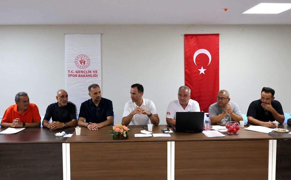 ANALİG tenis heyecanı Mersin’de başladı